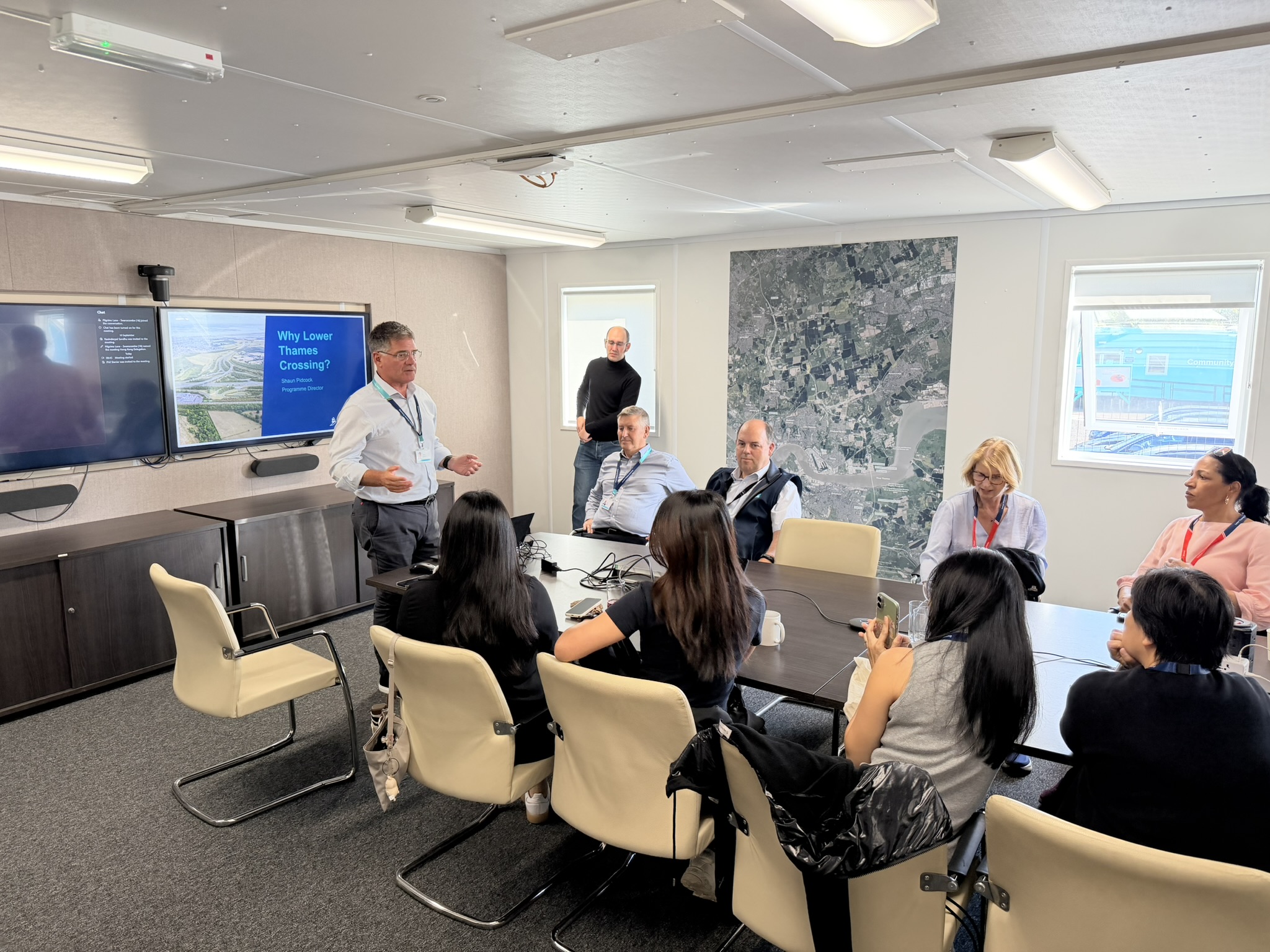 The CIHT Hong Kong delegation hearing from the Lower Thames Crossing team on programme delivery for one of the UK's largest infrastructure projects