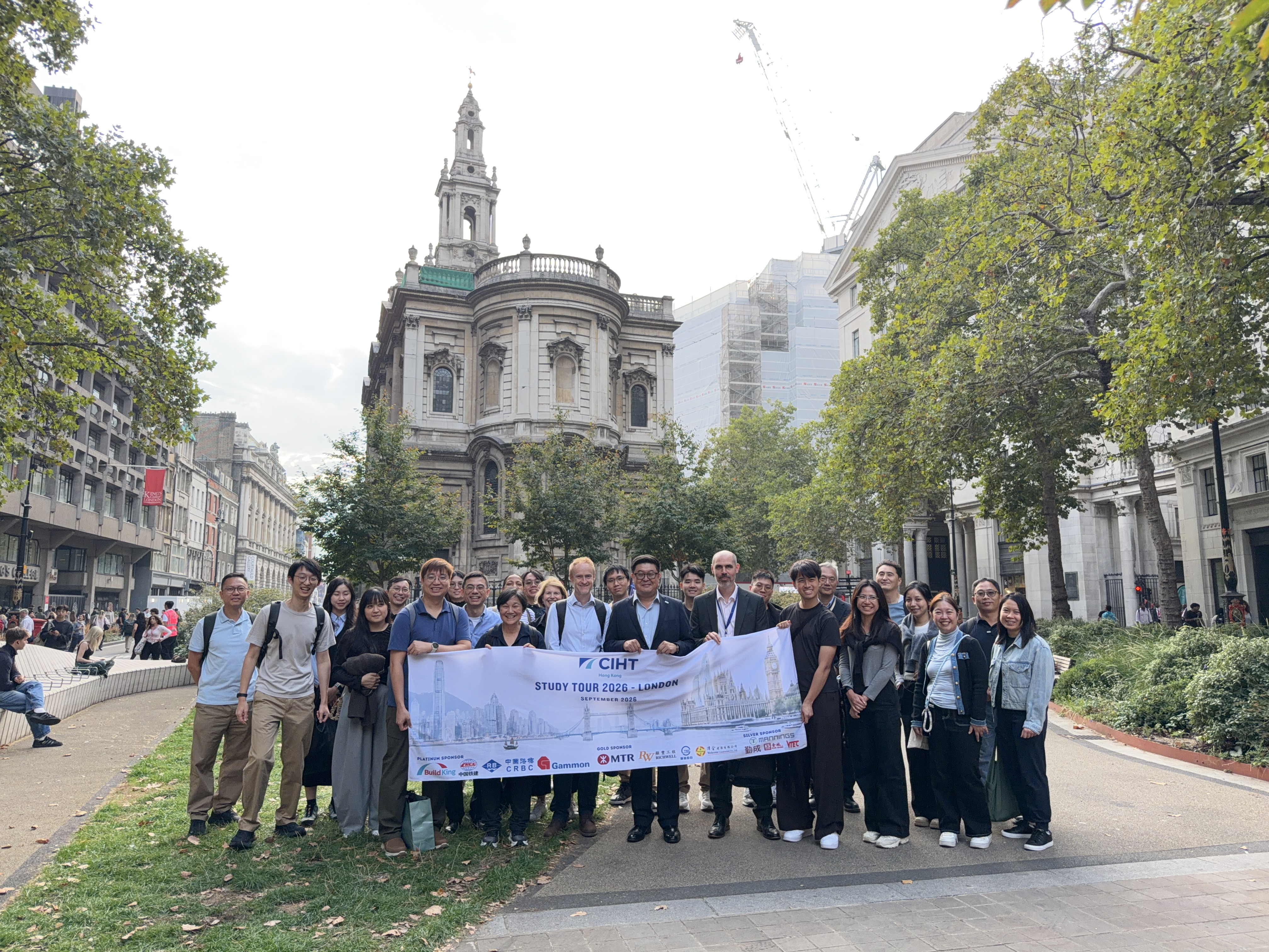 Members of the CIHT Hong Kong delegation with Chris Attwood, NRP and Matt Cerrone, FM Conway during the Aldwych and Strand site visit